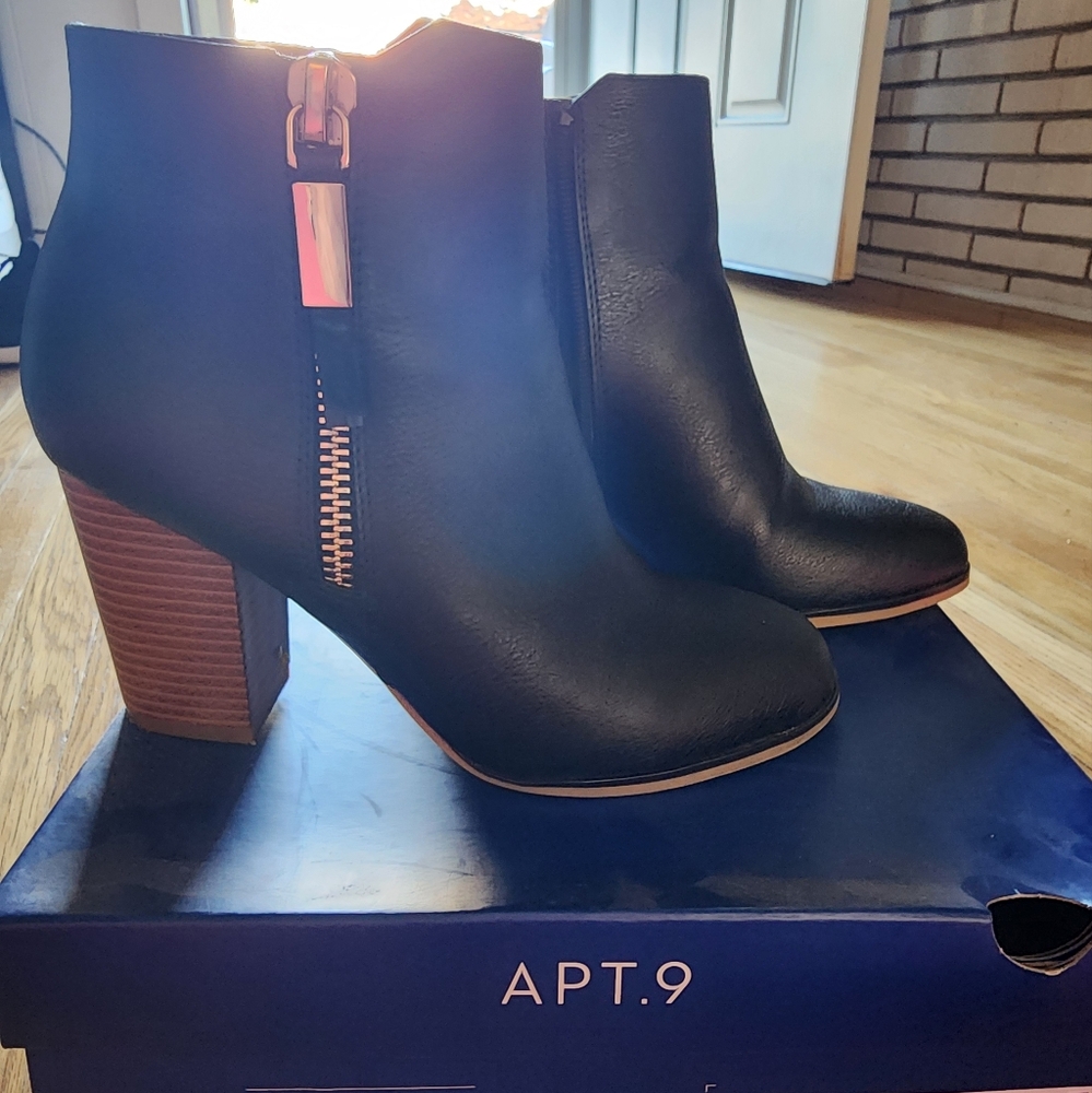 Apt 9 Booties